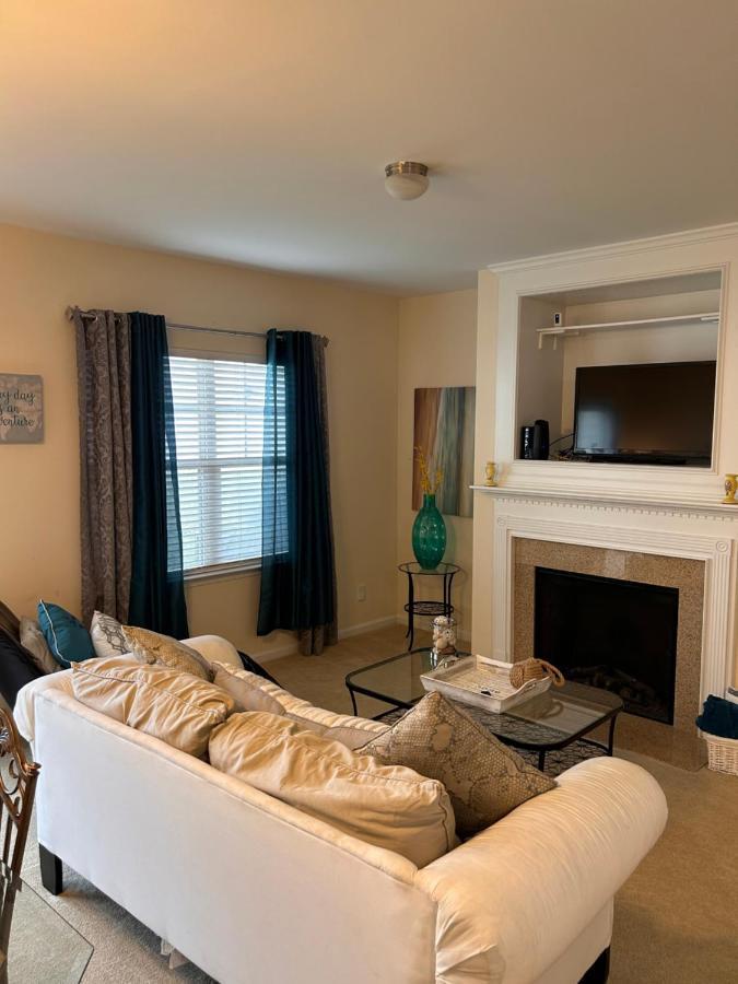Cute And Cozy 5 Min From Carowinds Charlotte Exterior foto